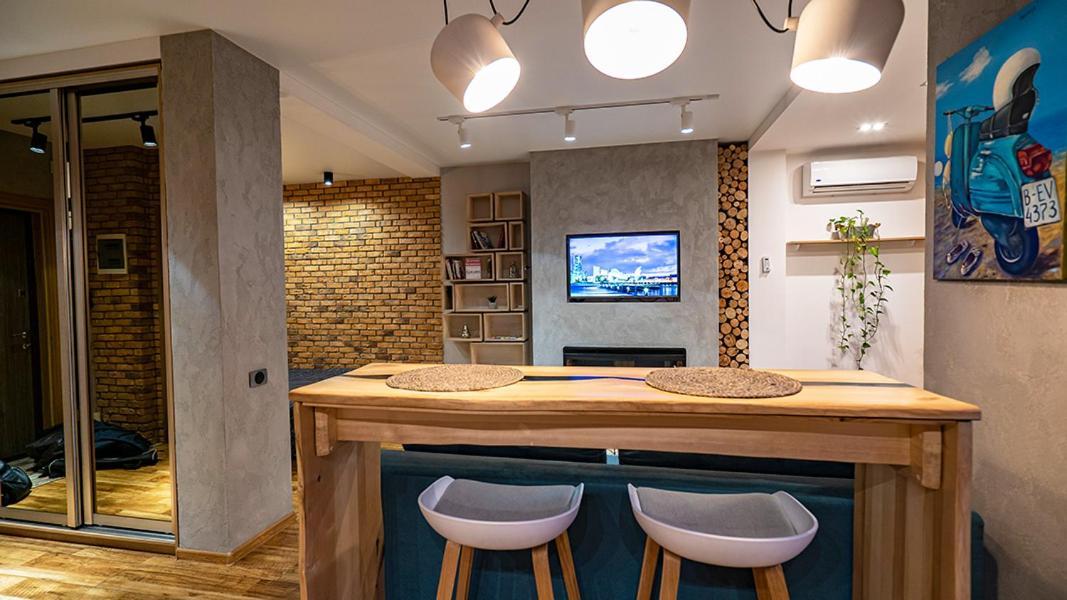קייב Loft Studio Near Smart Plaza Polytech, Center מראה חיצוני תמונה